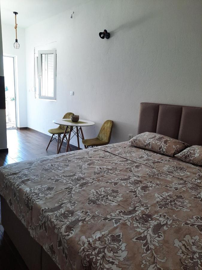 Apartments Kingfisher Virpazar Luaran gambar