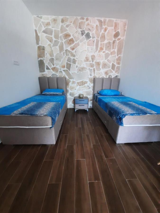Apartments Kingfisher Virpazar Luaran gambar