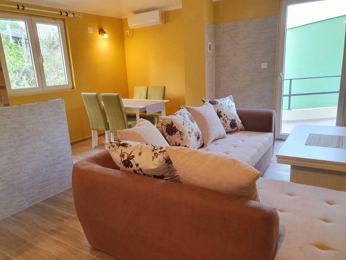 Apartments Kingfisher Virpazar Luaran gambar