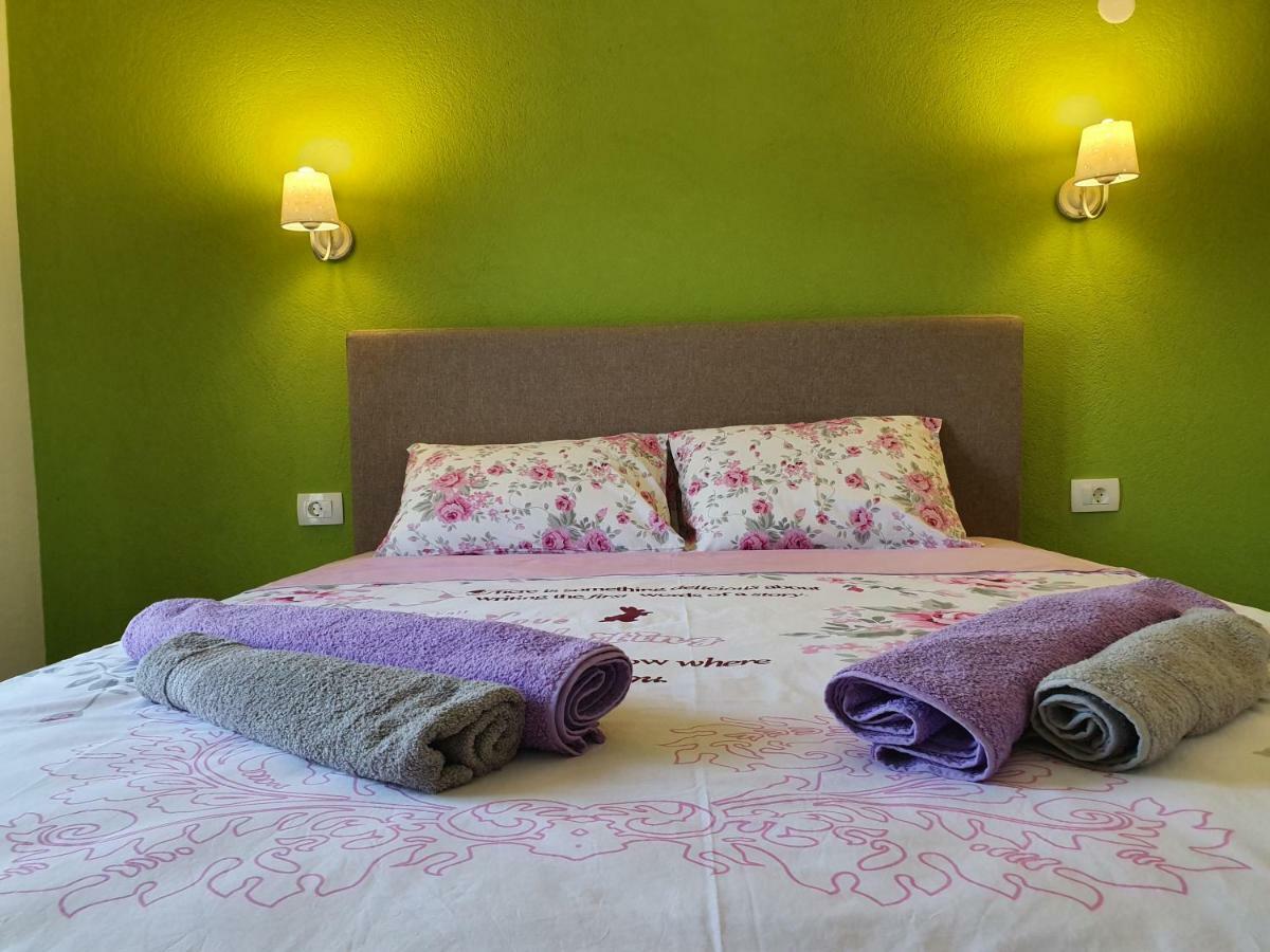 Apartments Kingfisher Virpazar Luaran gambar