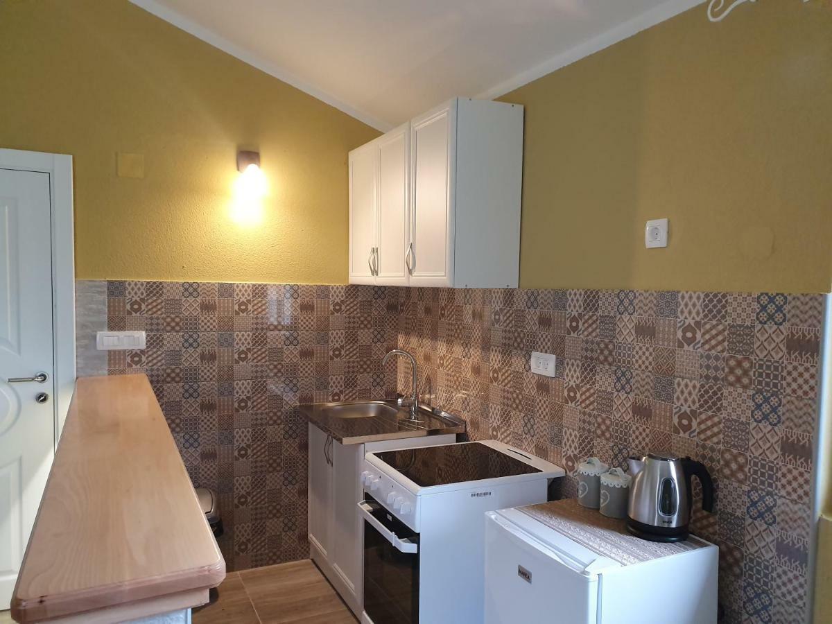 Apartments Kingfisher Virpazar Luaran gambar